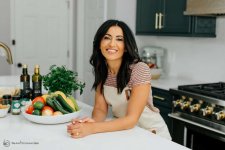 suzy-karadsheh-the-mediterranean-dish-2.jpg suzy-karadsheh-the-mediterranean-dish-2.jpg